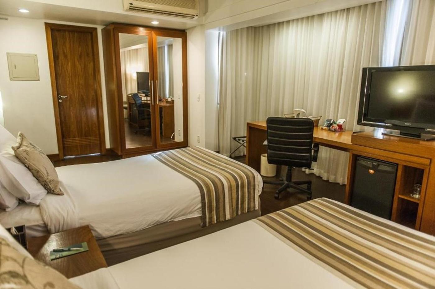 Hotel Quality Porto Alegre Extérieur photo